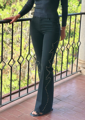 Jeans tachuelas ondas